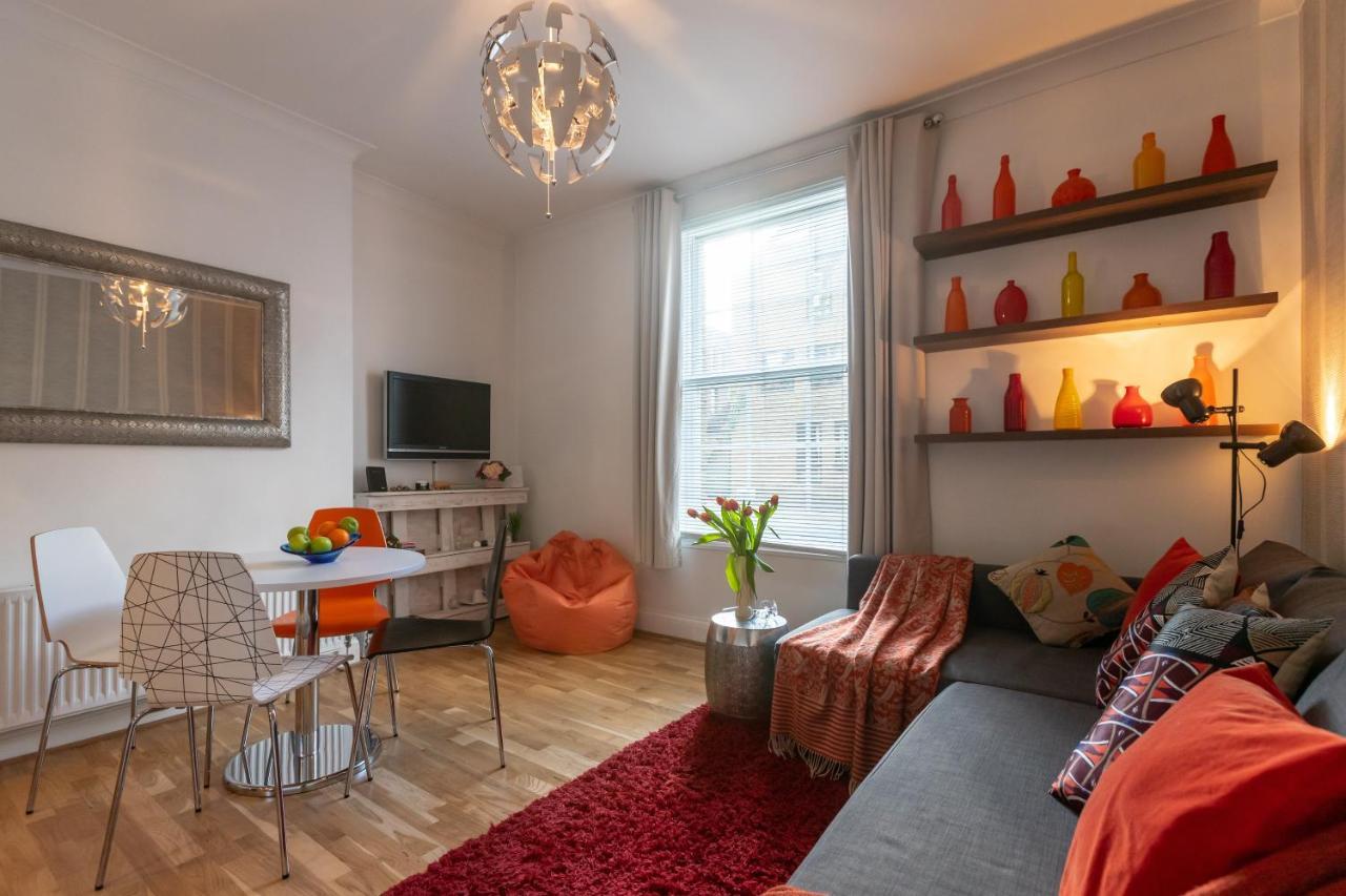 The Wanderlust - 1 Bedroom Apartment L Sleeps 4 With Sofa Bed L Prime Location Plus Free Wifi L Perfect For Business & Leisure Travelers L 15Percent Off Weekly & 20Percent Off Monthly Stays! 런던 외부 사진